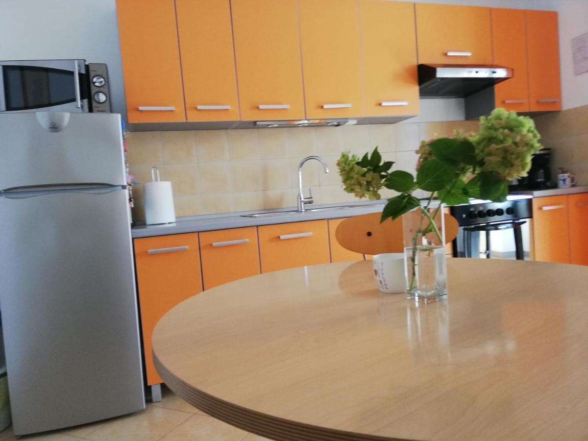 Apartment Suzy With Private Parking Fazana Ngoại thất bức ảnh