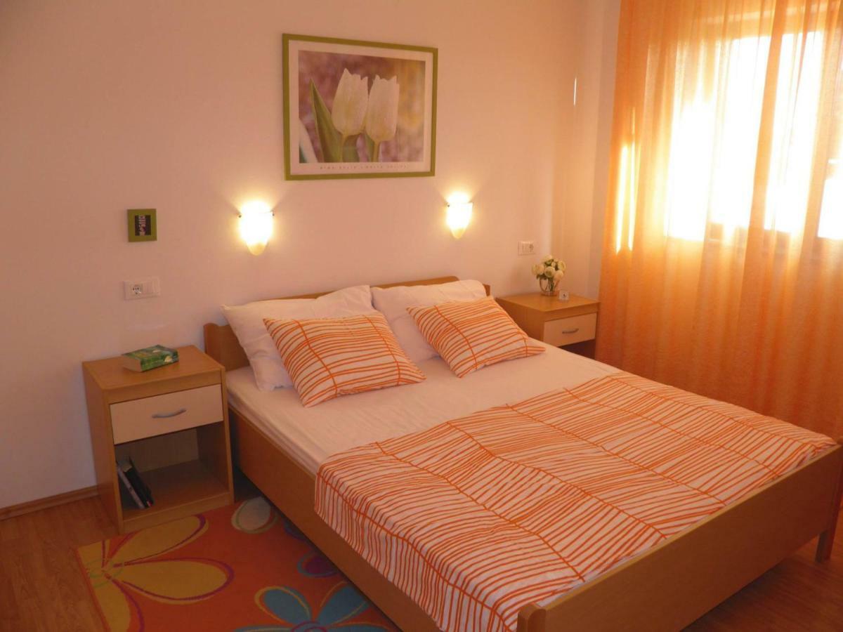 Apartment Suzy With Private Parking Fazana Ngoại thất bức ảnh