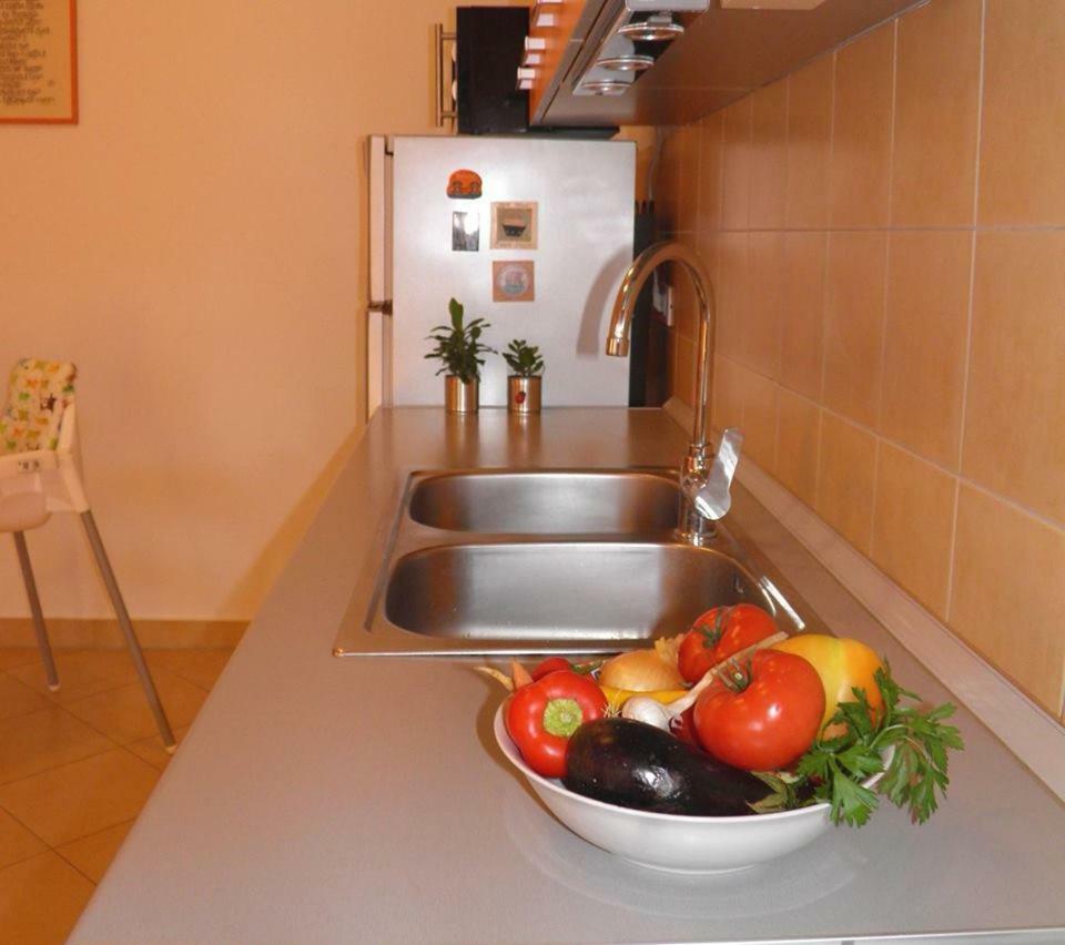 Apartment Suzy With Private Parking Fazana Ngoại thất bức ảnh